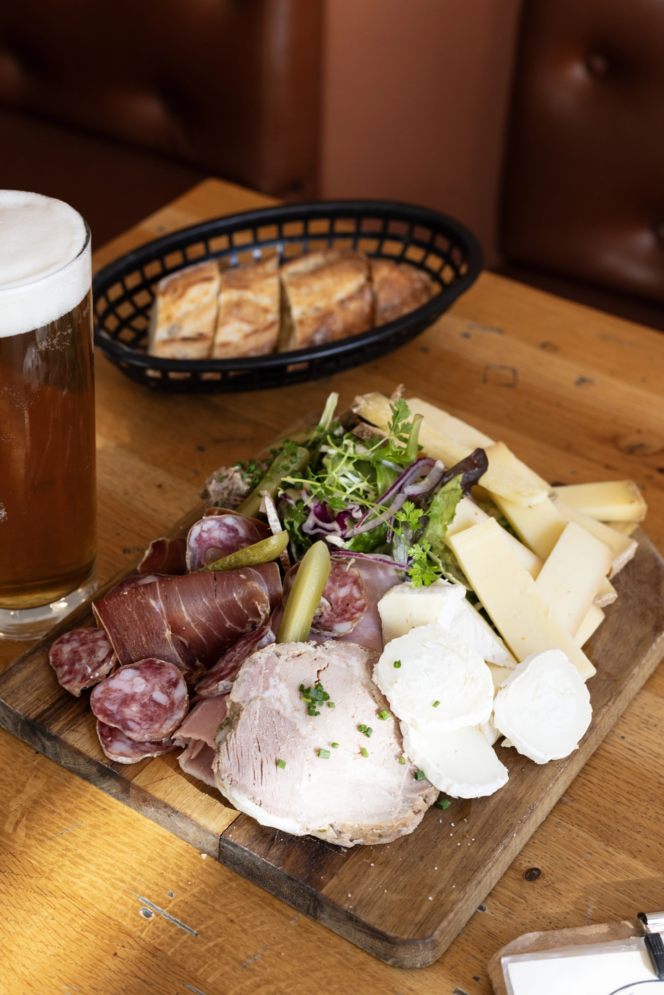 chez-huguette-brasserie-familiale-saint-ouen_40