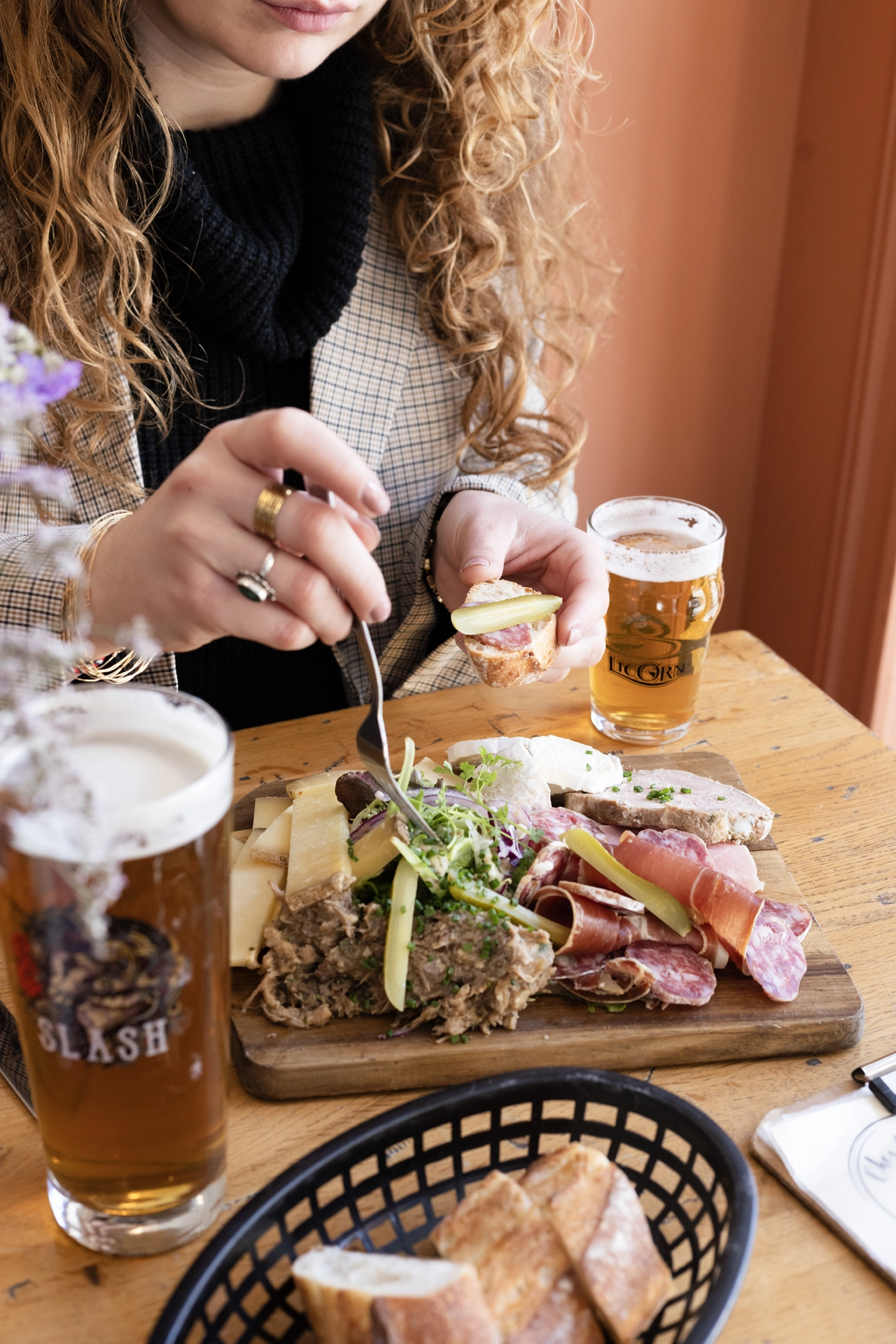 chez-huguette-brasserie-familiale-saint-ouen_48